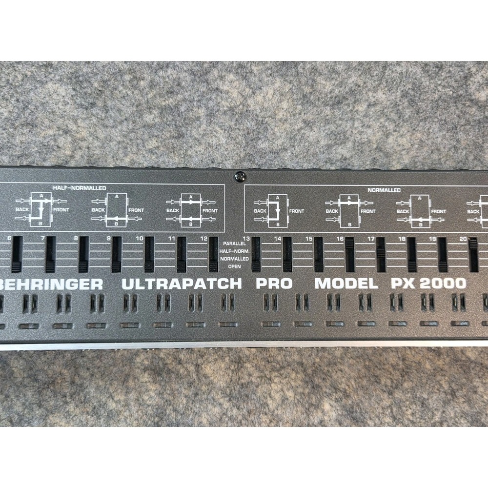 Behringer Ultrapatch Pro Model PX2000 48-Point Patchbay Rack PX 2000 - Picture 3 of 15